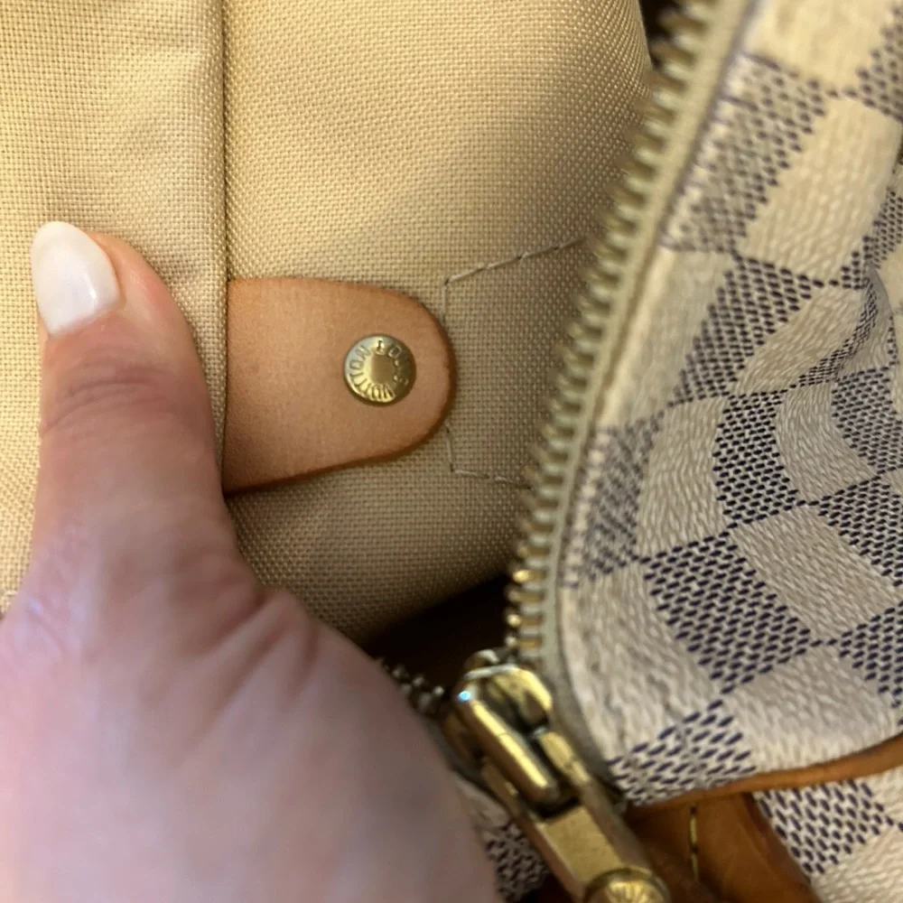 Louis Vuitton speedy. Grey and white checked. - Picture 2 of 5